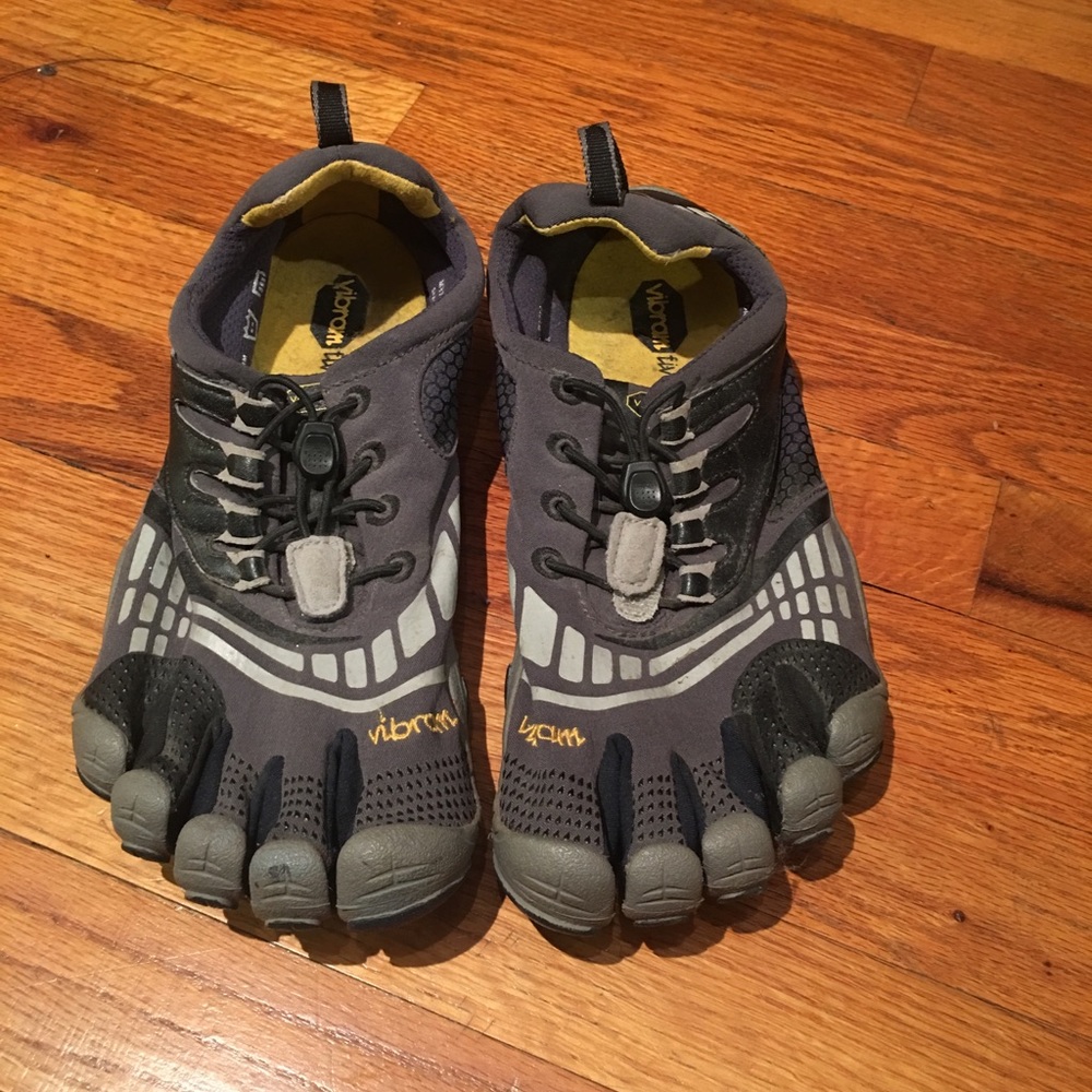 Vibram shoes